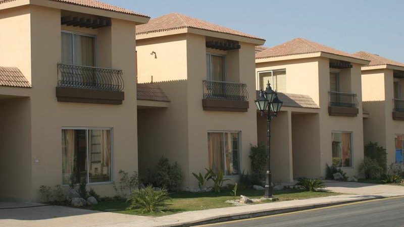 safari villas in bahria town lahore